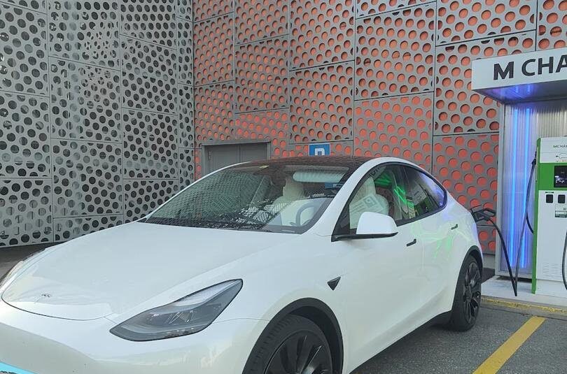 Tesla Model Y Performance D
