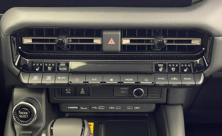 TOYOTA Land Cruiser 2.8 D 230 Invincible AWD