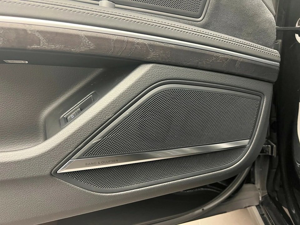 AUDI A8 50 TDI quattro FULL OPTION