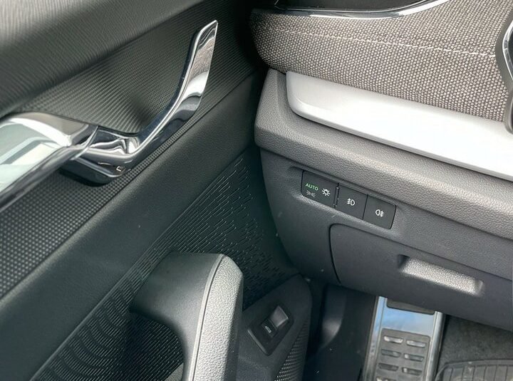 SKODA Octavia Combi 2.0 TDI DSG Scout 4×4 NEUF 1KM