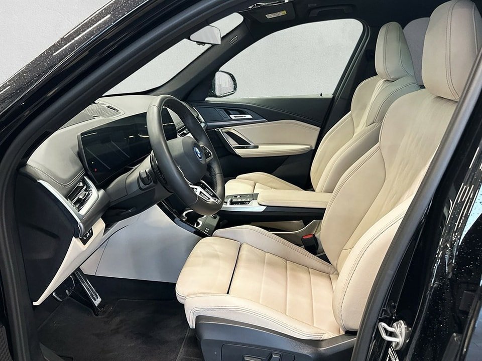 BMW iX1 xDrive 30 M Sport 2023