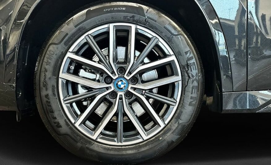 BMW iX1 xDrive 30 M Sport 2023