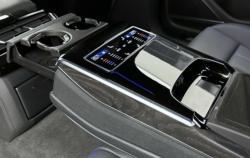AUDI A8 50 TDI quattro FULL OPTION