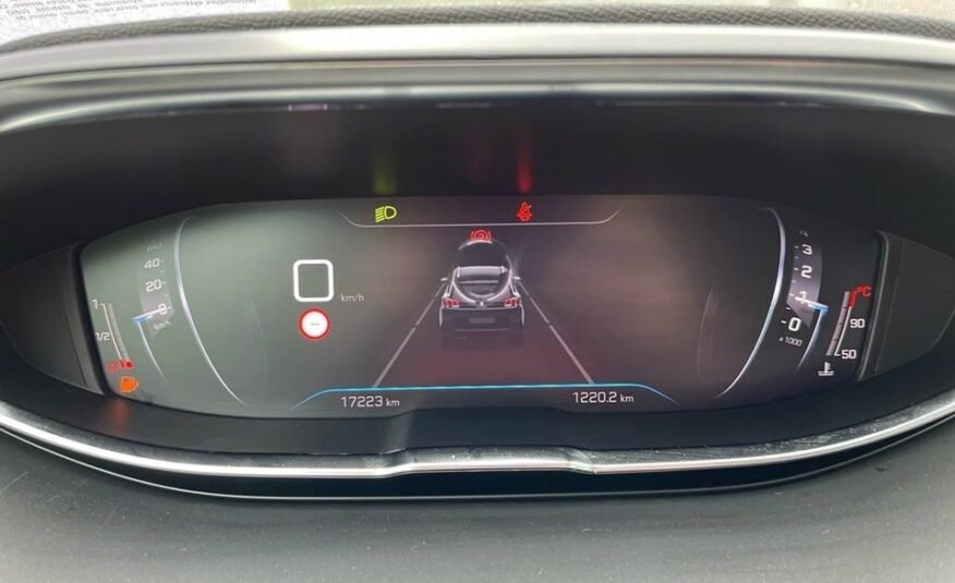 PEUGEOT 5008 1.5 HDi Active Pack 2022