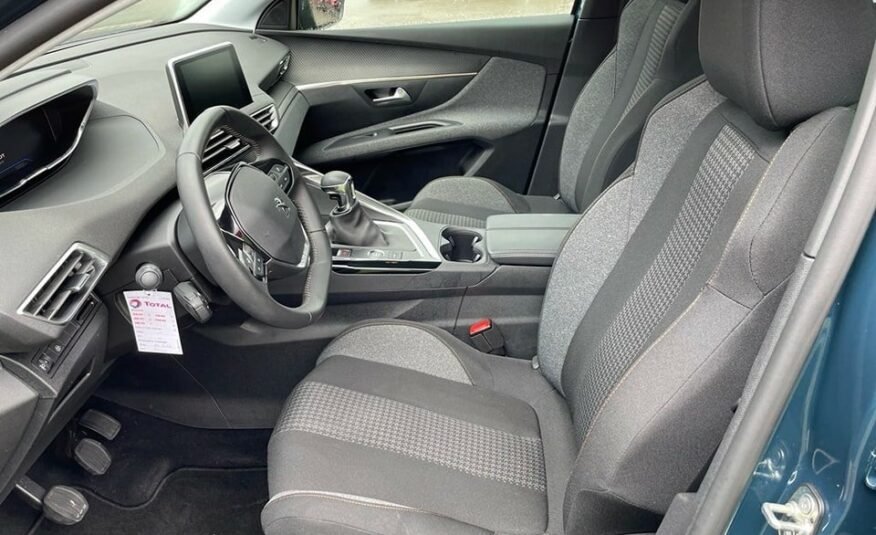 PEUGEOT 5008 1.5 HDi Active Pack 2022