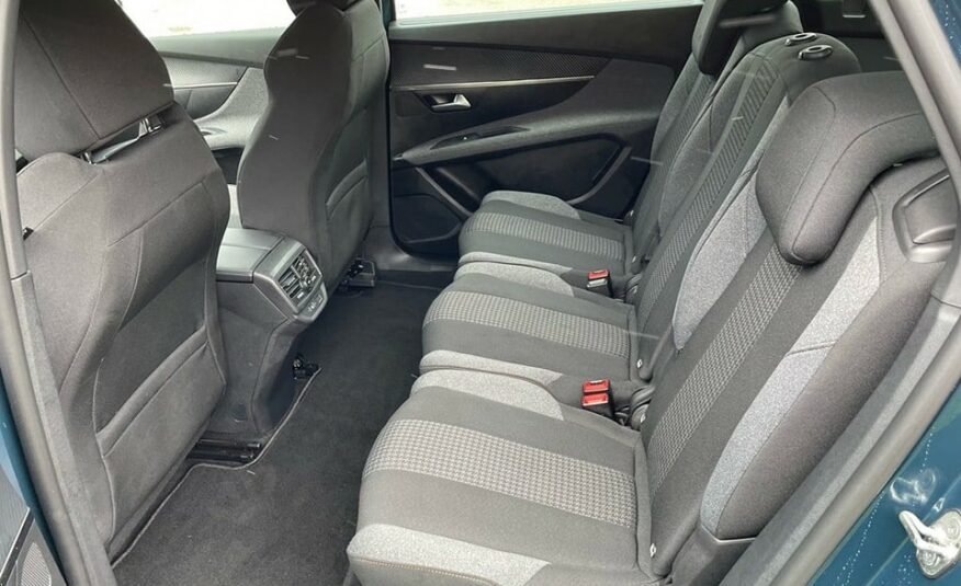 PEUGEOT 5008 1.5 HDi Active Pack 2022