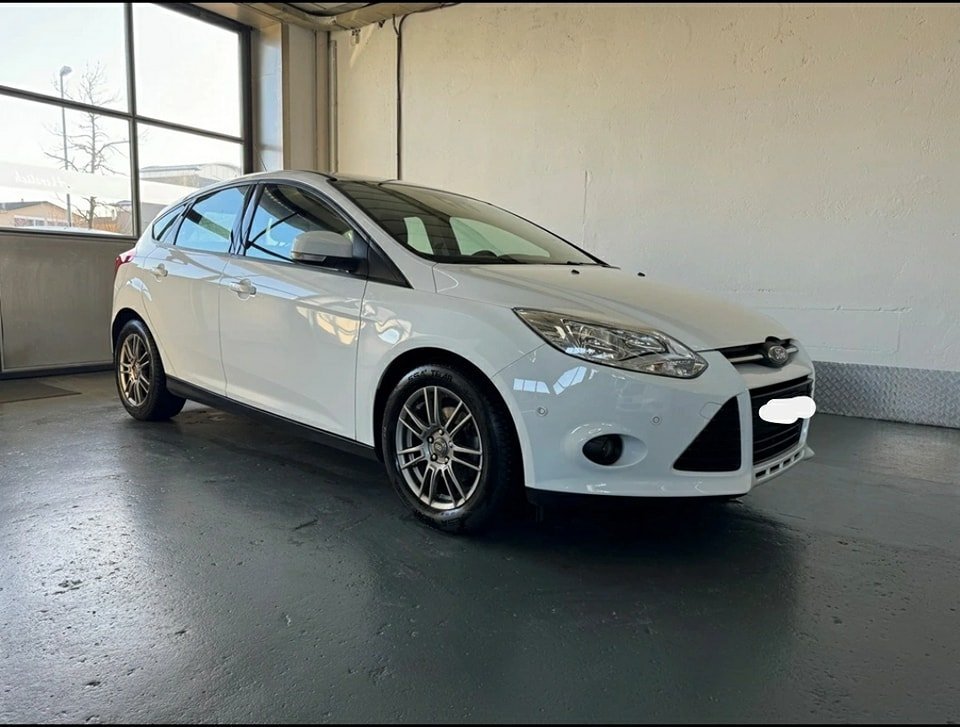 FORD Focus 1.0 SCTi Titanium