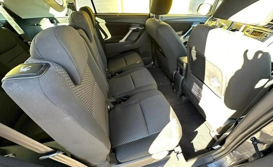 TOYOTA Verso 2.2 D-CAT Linea Luna Automatic 7 Places
