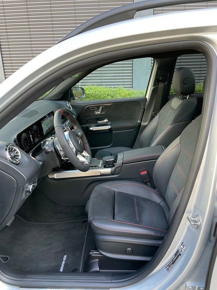 MERCEDES-BENZ GLB 35 AMG 4Matic 8G-Tronic