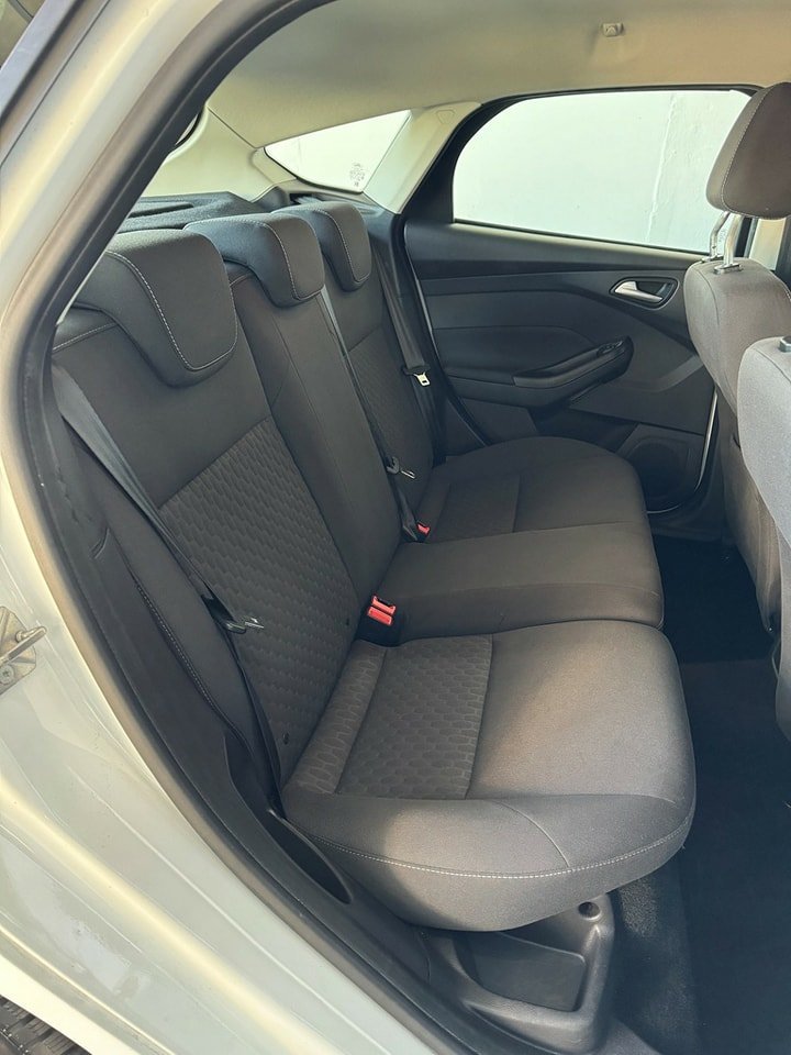 FORD Focus 1.0 SCTi Titanium