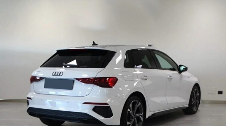AUDI A3 SPORTBACK BLACKLINE 35 TDI 150CV S TRONIC S-LINE
