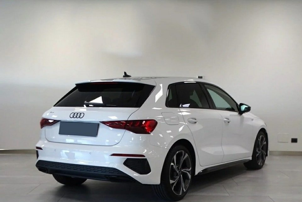 AUDI A3 SPORTBACK BLACKLINE 35 TDI 150CV S TRONIC S-LINE