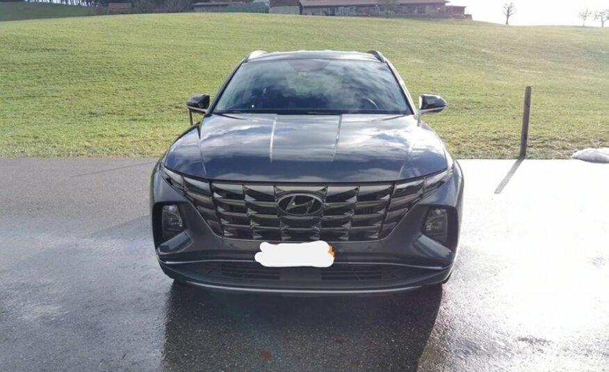 HYUNDAI Tucson 1.6 TGDI PHEV Amplia 4WD