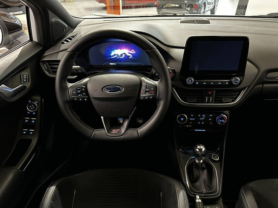 FORD Puma 1.5 EcoB ST LINE 2021