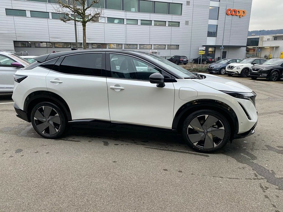 NISSAN Ariya 87 kWh e-4orce Evolve Allrad VÉHICULE NEUF 10KM