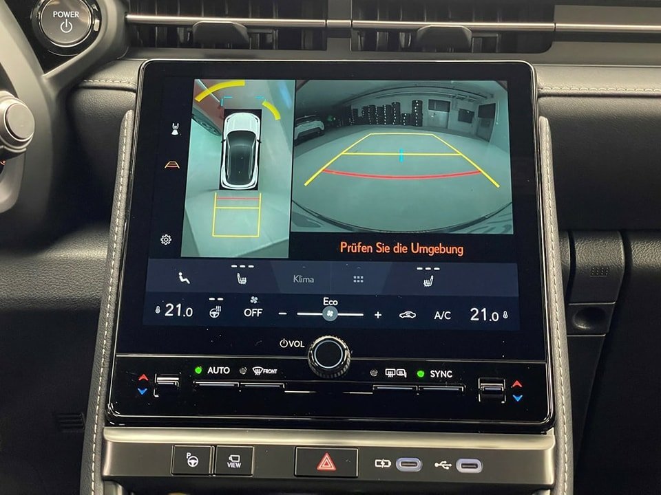 LEXUS LBX Relax E-FOUR NEUF 20KM
