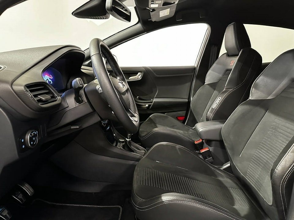 FORD Puma 1.5 EcoB ST LINE 2021