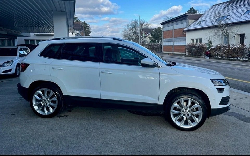 SKODA Karoq 2.0 TDI CR Style 4×4 DSG 150PS