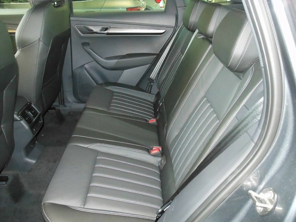 SKODA Karoq 2.0 TSI SportLine DSG 4×4 190PS Trois clés personnalisables
