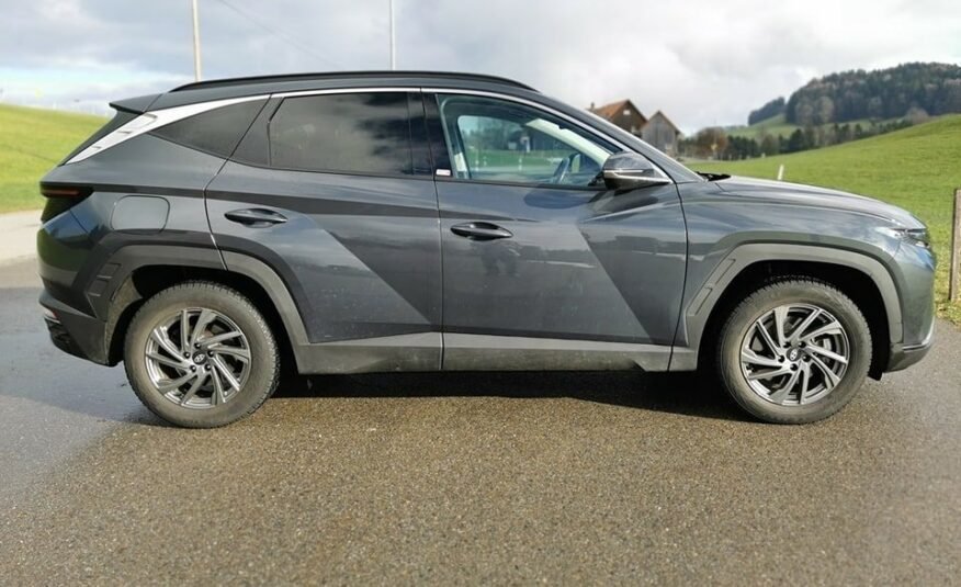 HYUNDAI Tucson 1.6 TGDI PHEV Amplia 4WD