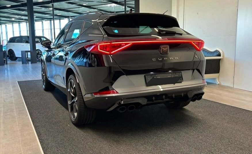 CUPRA Formentor 2.0TSI VZ 4Drive DSG Jantes 19 pouces,toit panoramique