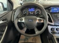 FORD Focus 1.0 SCTi Titanium