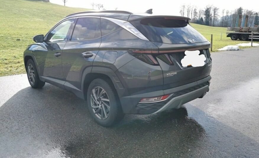 HYUNDAI Tucson 1.6 TGDI PHEV Amplia 4WD