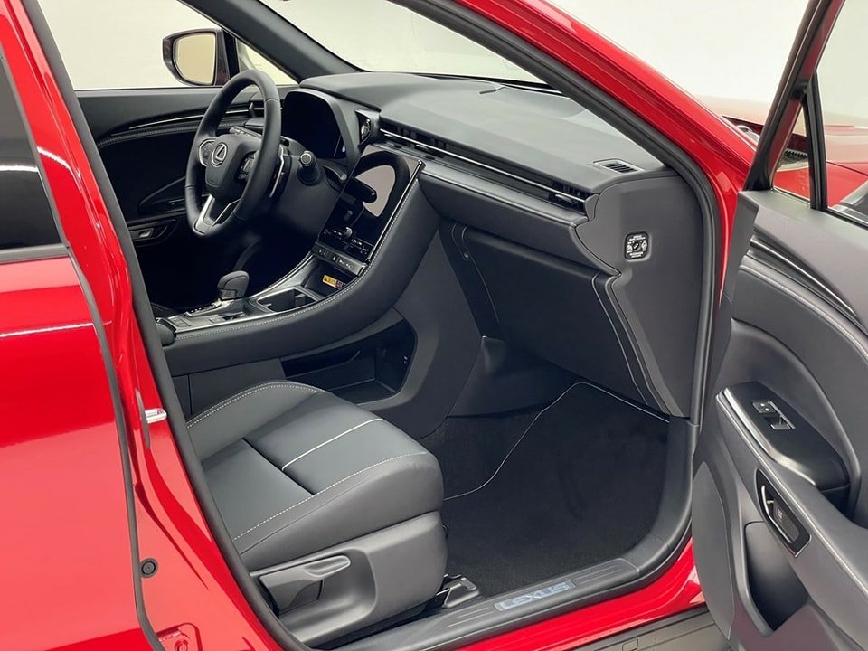 LEXUS LBX Relax E-FOUR NEUF 20KM