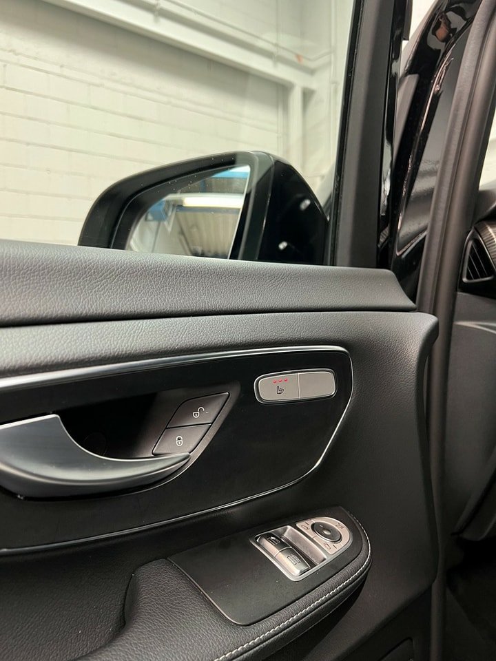 MERCEDES-BENZ V 300 d extra long Avantgarde 4Matic 9G-Tronic facelift 8 places