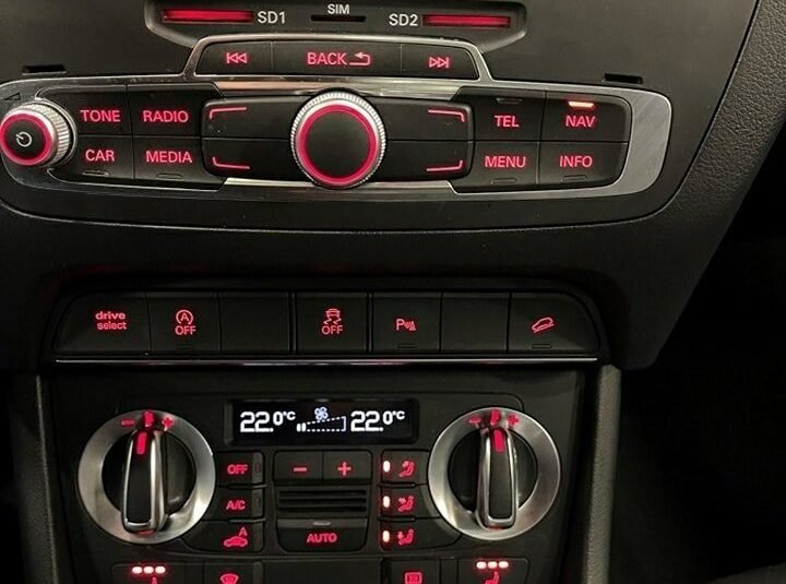 AUDI RS Q3 2.5 TFSI quattro S-tronic 2014