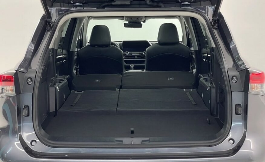 TOYOTA Highlander 2024 Hybrid 2.5 HSD Premium AWD-i 7 PLACES 1000KM
