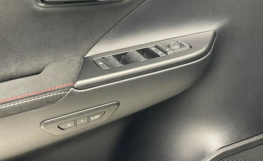 TOYOTA C-HR Plug-in Hybrid 2.0 HSD GR Sport Premiere