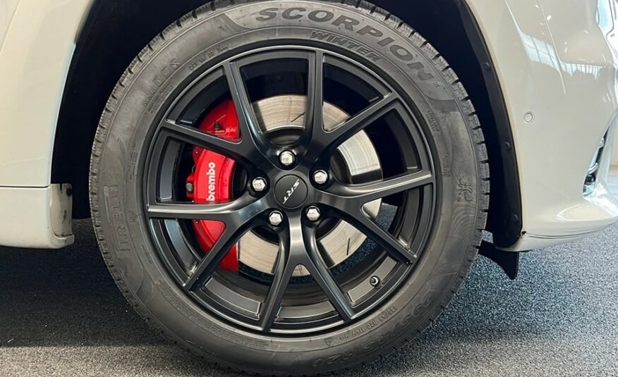 JEEP Grand Cherokee 6.4 V8 HEMI SRT8 Automatic