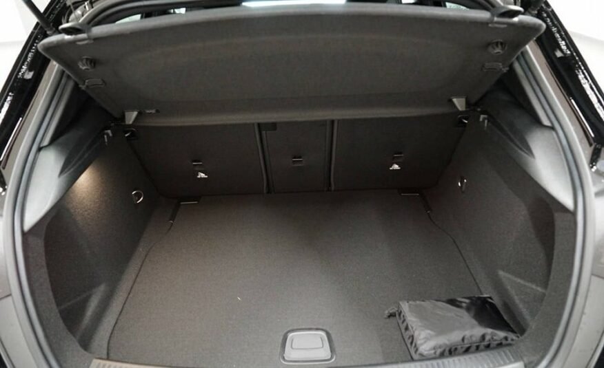 MERCEDES-BENZ A 200 d AMG Line 2021