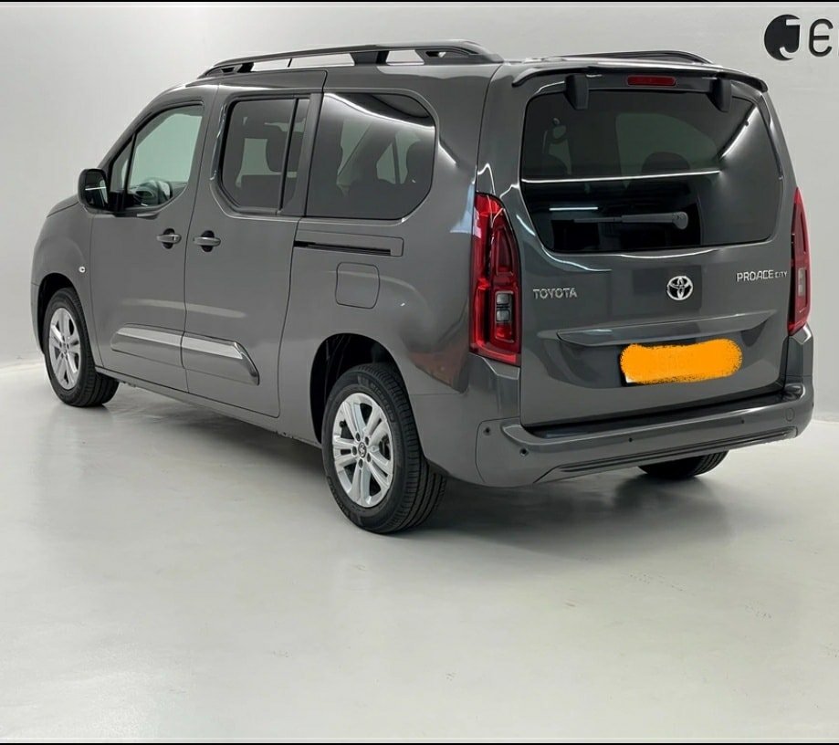 TOYOTA Proace City Verso L1 1.5 D Trend NEUF 20KM