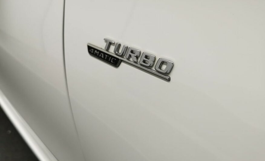 MERCEDES-BENZ A 35 AMG 4Matic Speedshift 19 pouces FULL OPTIONS