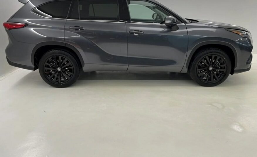 TOYOTA Highlander 2024 Hybrid 2.5 HSD Premium AWD-i 7 PLACES 1000KM