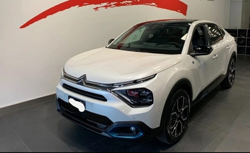 CITROEN C4 X 100 kW Shine VÉHICULE NEUF 50KM
