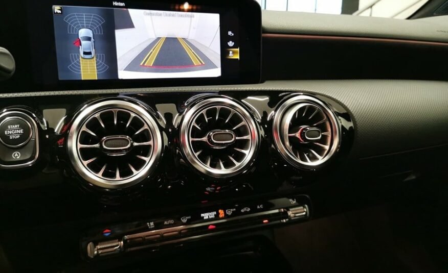 MERCEDES-BENZ A 35 AMG 4Matic Speedshift 19 pouces FULL OPTIONS