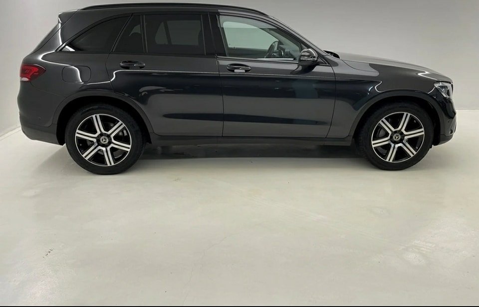 MERCEDES-BENZ GLC 300 300 4matic 2020
