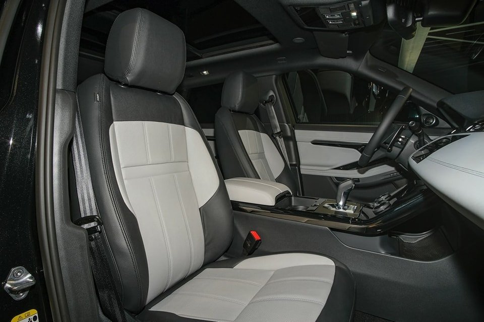 LAND ROVER Range Rover Evoque R-Dynamic D 200 MHEV SE AT9