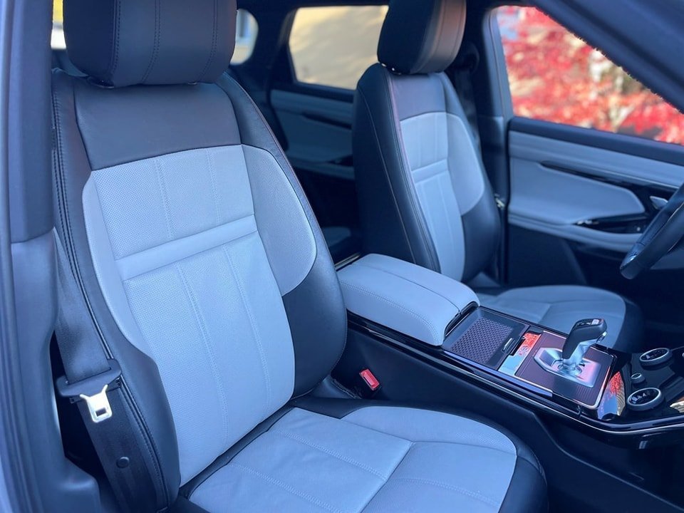 LAND ROVER Range Rover Evoque R-Dyn First Edi P 250 HSE AT9