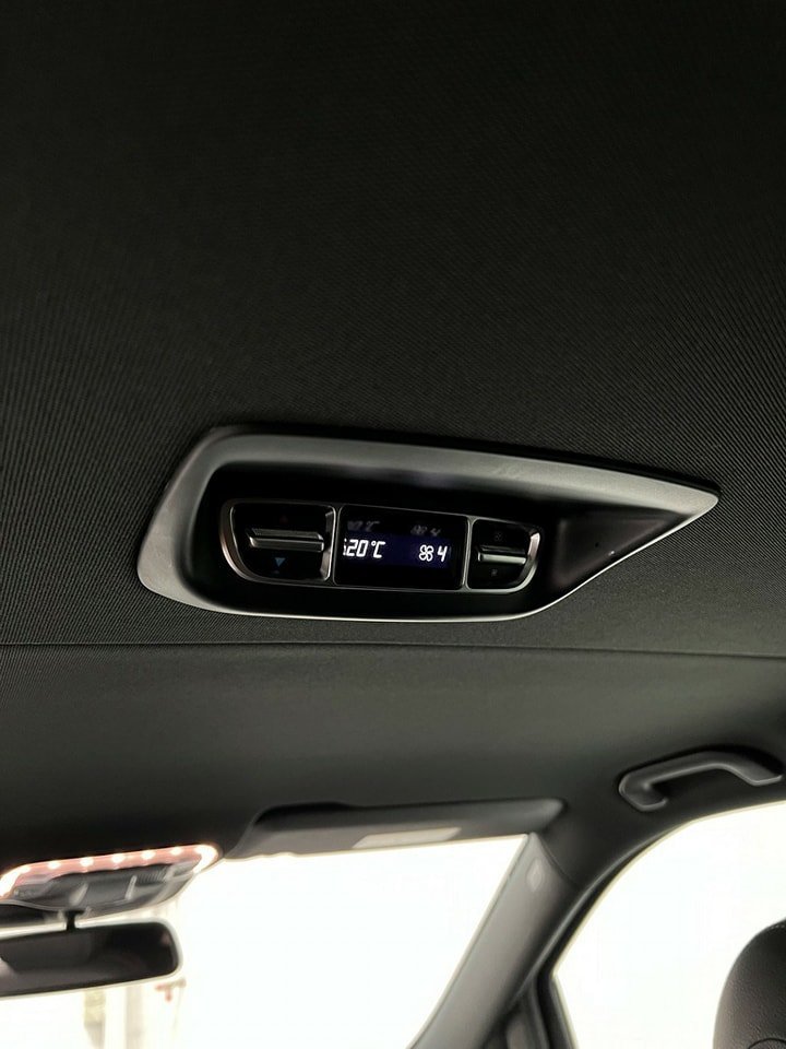 MERCEDES-BENZ V 300 d extra long Avantgarde 4Matic 9G-Tronic facelift 8 places