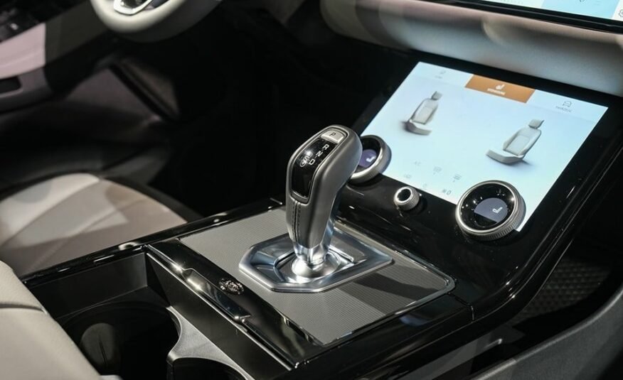 LAND ROVER Range Rover Evoque R-Dynamic D 200 MHEV SE AT9