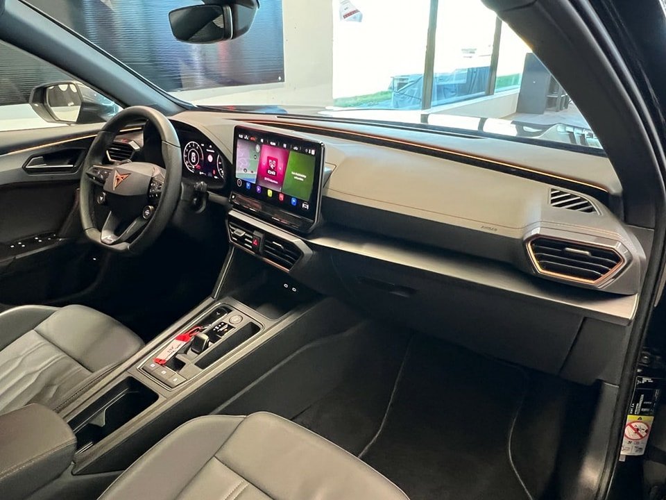 CUPRA Formentor 2.0TSI VZ 4Drive DSG Jantes 19 pouces,toit panoramique