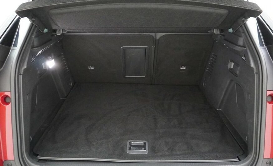 PEUGEOT 3008 1.6 Plug-in Hybrid4 GT