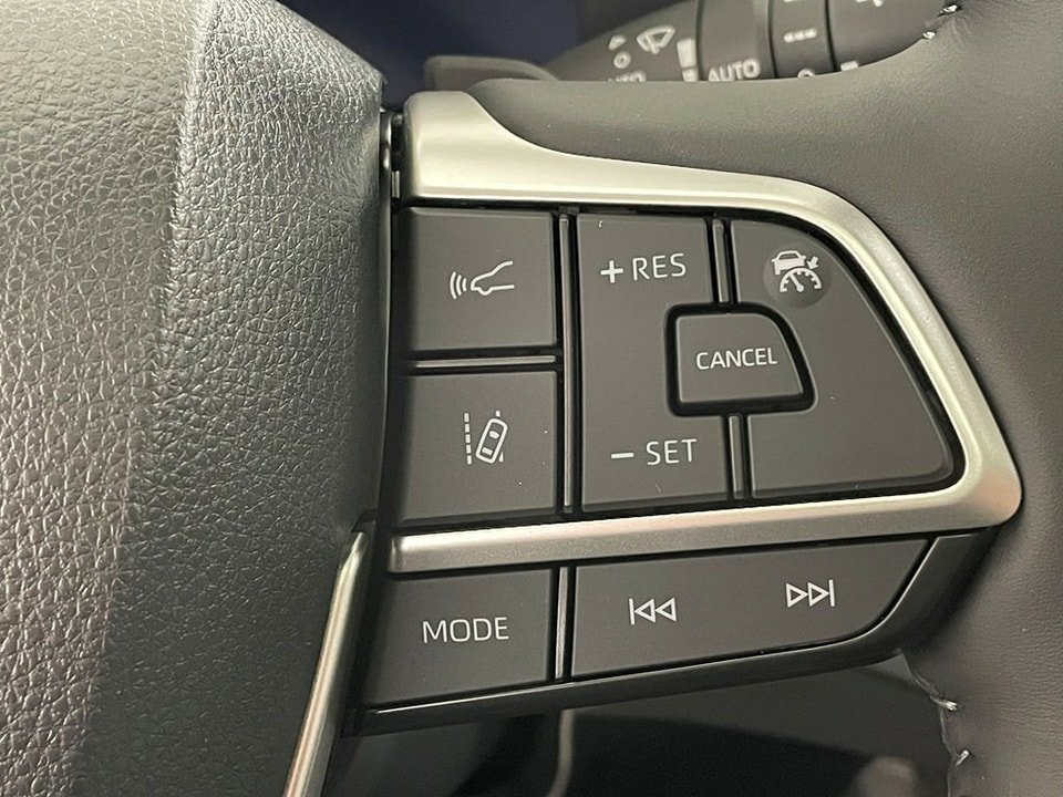 TOYOTA Highlander 2024 Hybrid 2.5 HSD Premium AWD-i 7 PLACES 1000KM