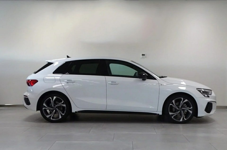 AUDI A3 SPORTBACK BLACKLINE 35 TDI 150CV S TRONIC S-LINE