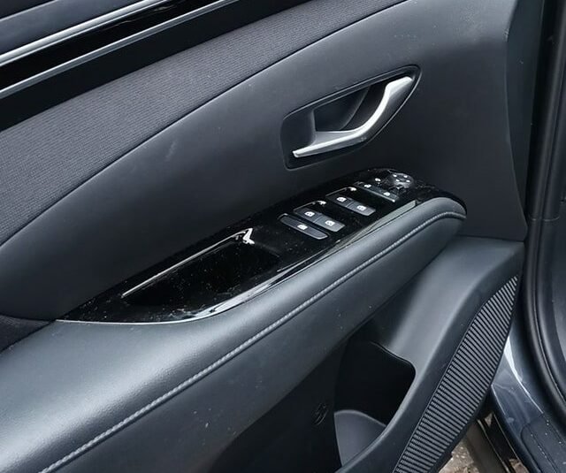 HYUNDAI Tucson 1.6 TGDI PHEV Amplia 4WD