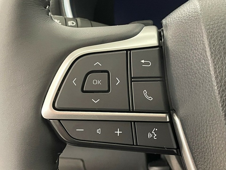 TOYOTA Highlander 2024 Hybrid 2.5 HSD Premium AWD-i 7 PLACES 1000KM